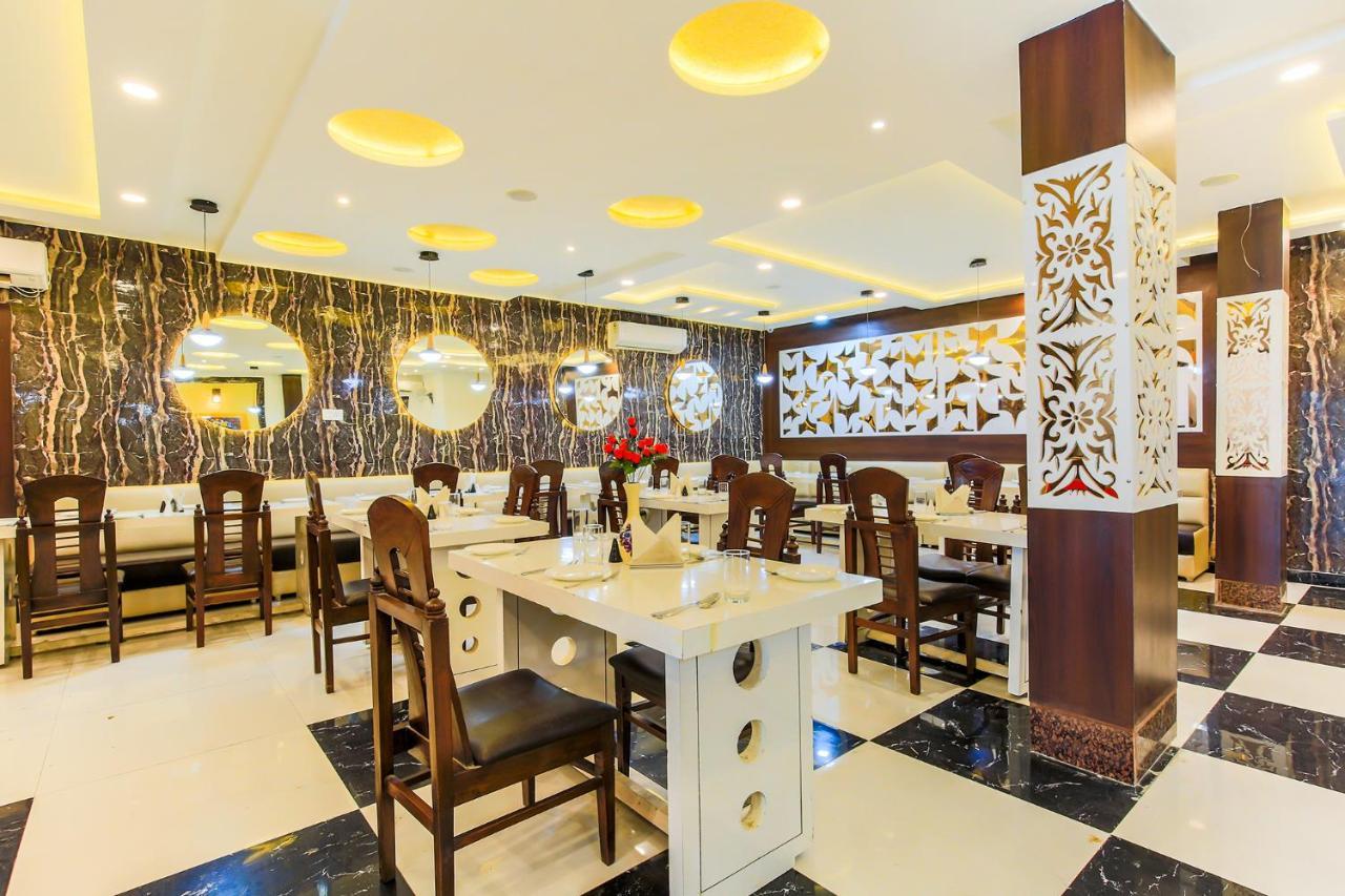 Fabhotel Star Of Taj Restobar Fatehabad Road Agra  Esterno foto